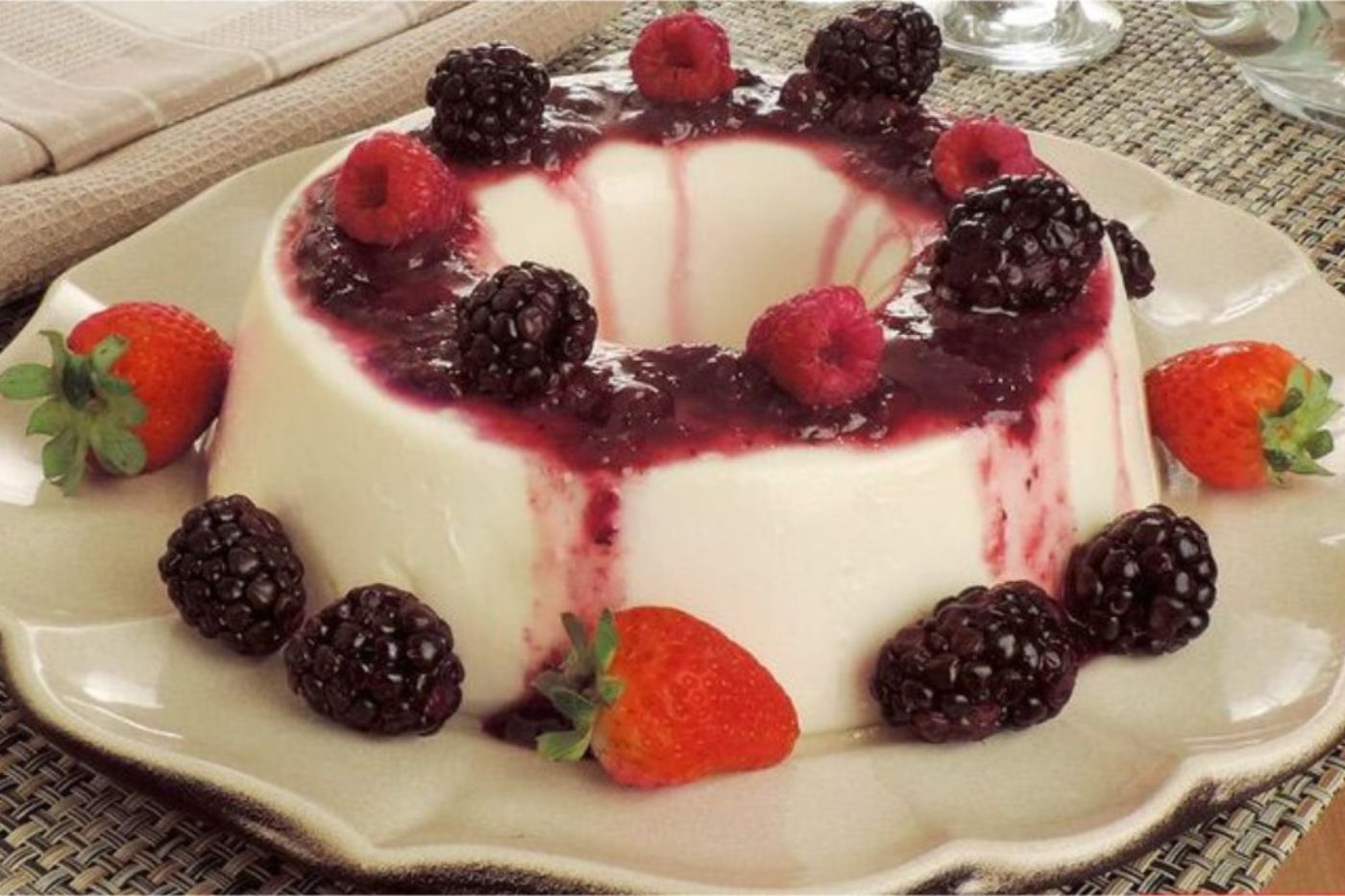 Cobertura de Geleia de Morango Artesanal - Foto Yandex