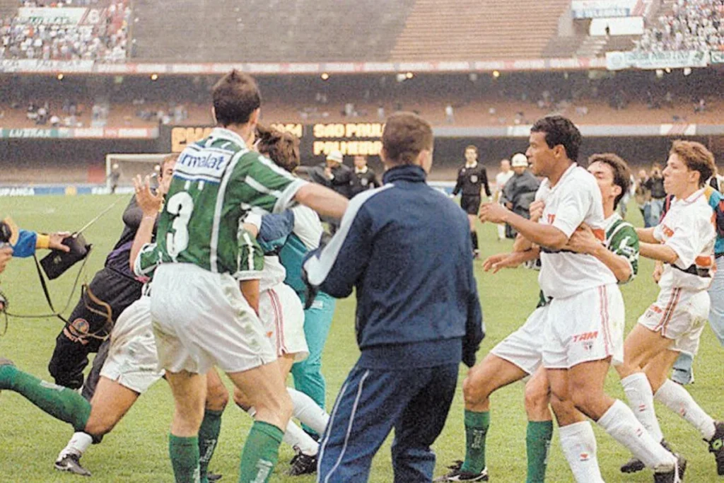 Polêmico Classico do Palmeiras x São Paulo em 1994
