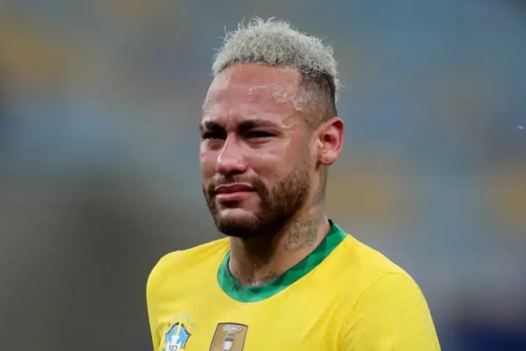 Neymar Corre Contra o tempo médico da Seleção viaja à Arábia Saudita Foto: Ricardo Moraes/Reuters