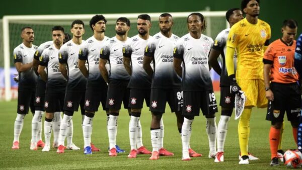 Corinthians divulga lista de inscritos para a Libertadores com 45 jogadores