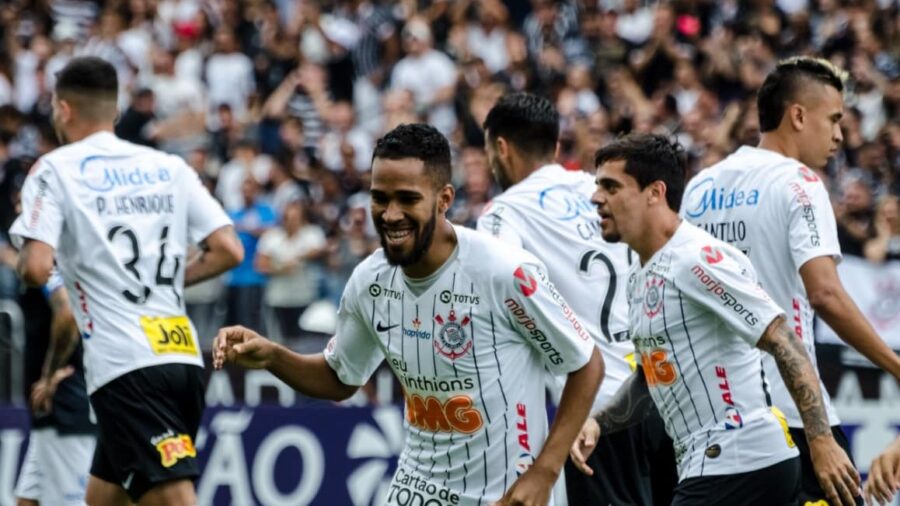 Futebol ao Vivo: Corinthians e Santos se enfrentam pelo Paulistão; veja onde assistir ao vivo