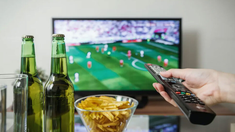 Futebol: Onde assistir aos jogos de hoje com clássicos, Champions League e decisão na Libertadores