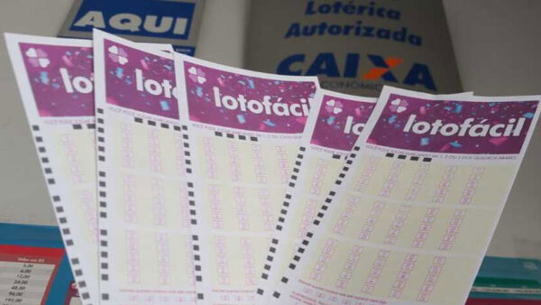 Lotofácil premia oito apostadores com R$ 932 mil cada no concurso 3320
