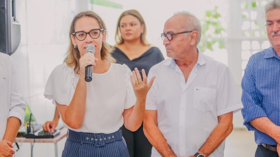 Cícero Lucena Traz Janine Lucena de Volta à Secretaria Executiva de Saúde em João Pessoa