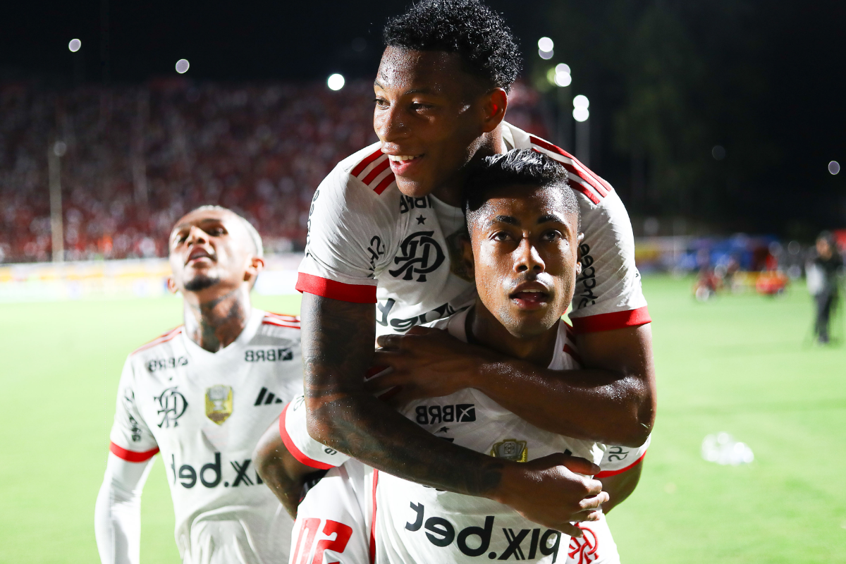 Flamengo x Central Córdoba Ao Vivo: Onde Assistir, Palpite e Escalalções (09/04)