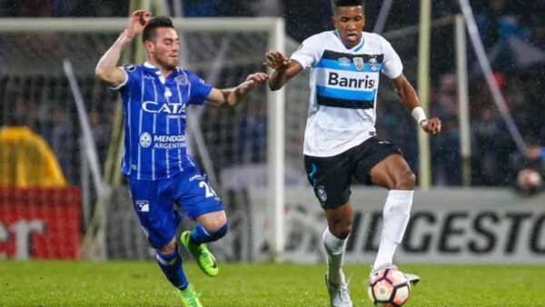 Futebol Ao Vivo: Godoy Cruz e Grêmio disputam a liderança do Grupo D nesta quinta; saiba onde assistir e quem joga