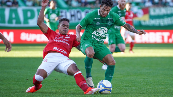 Vila Nova x Chapecoense Jogo Ao Vivo: Onde Assistir e Escalações – Série B 2025