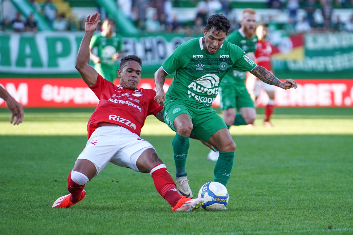 Vila Nova x Chapecoense Jogo Ao Vivo: Onde Assistir e Escalações – Série B 2025