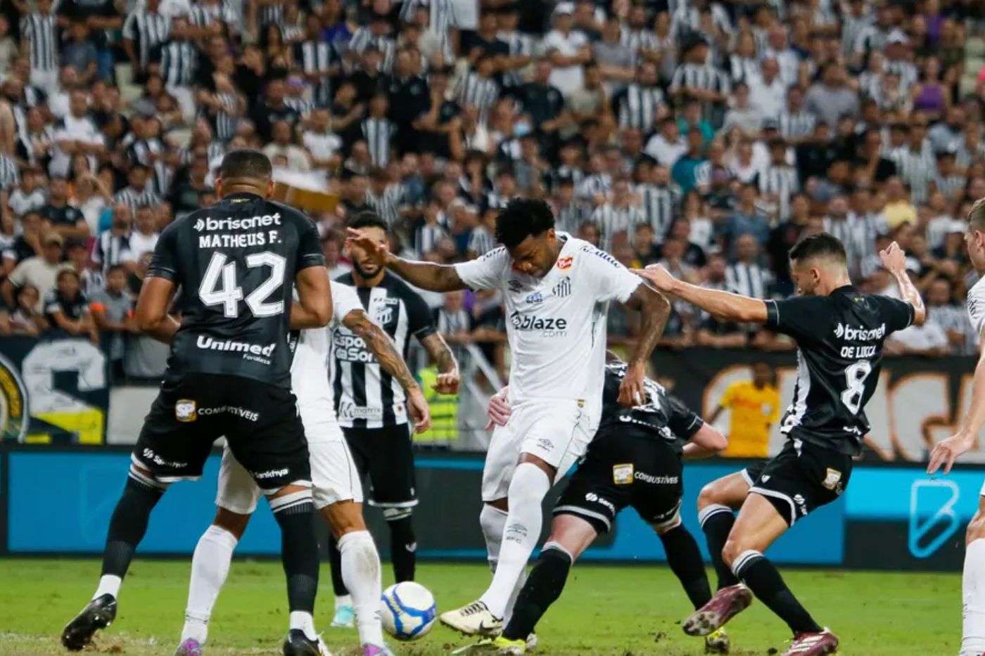 Futebol ao Vivo Hoje 12/05: Onde Assistir Santos x Ceará, Horário e Escalações