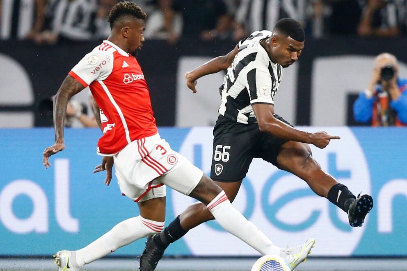Botafogo x Internacional Ao Vivo Pelo Brasileirão 2025 – Onde Assistir