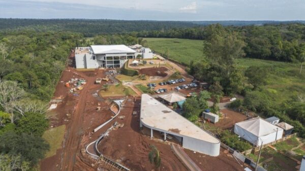 AquaFoz abre em setembro: novo aquário de Foz do Iguaçu promete impulsionar turismo e gerar empregos