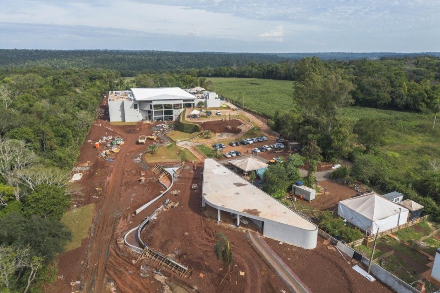 AquaFoz abre em setembro: novo aquário de Foz do Iguaçu promete impulsionar turismo e gerar empregos