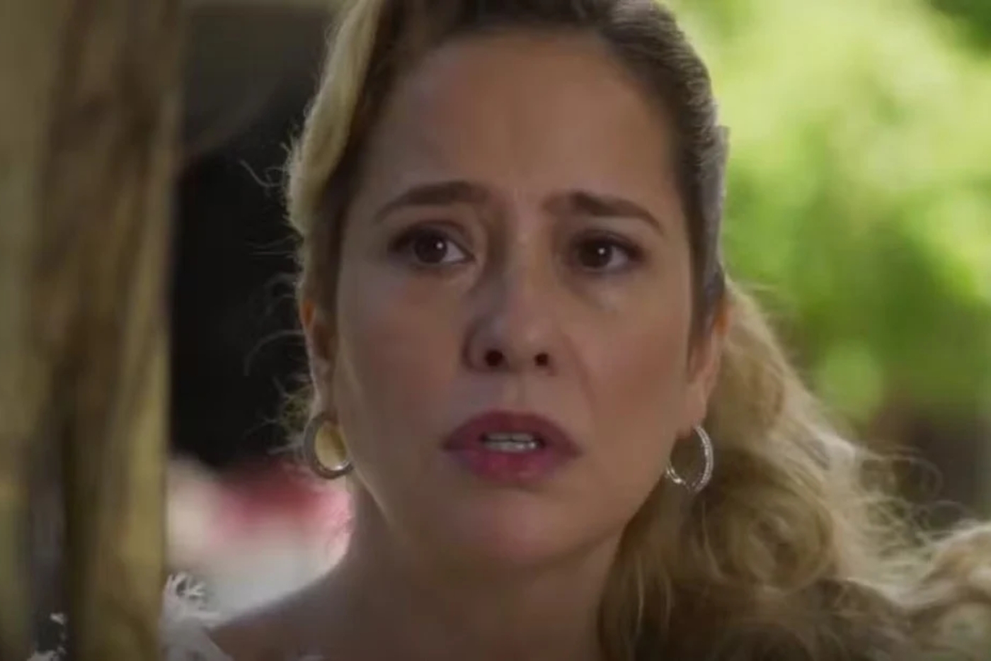 Incêndio em ‘Garota do Momento’: Beto Salva Lígia em Cena de Tensão Máxima