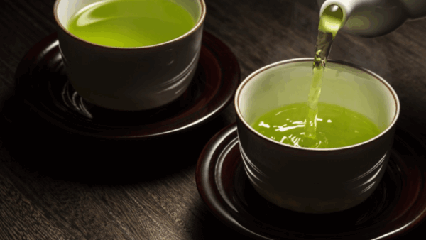 Chá Verde: 8 Benefícios e Como Preparar a Bebida Perfeita