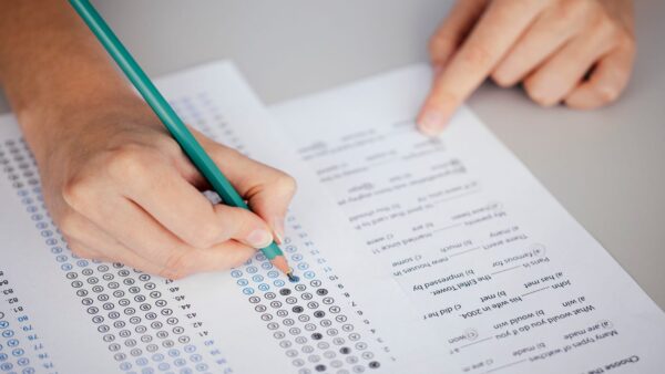 Concursos Engenharia 2025: 15+ Oportunidades Federais e Regionais para Engenheiros! Veja Sua Área!