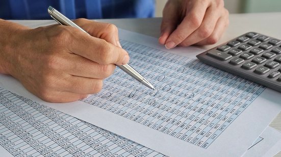 CNU 2025: Notas Mínimas Reveladas pela FGV! Veja o Desempenho Exato para Avançar no “Enem dos Concursos”