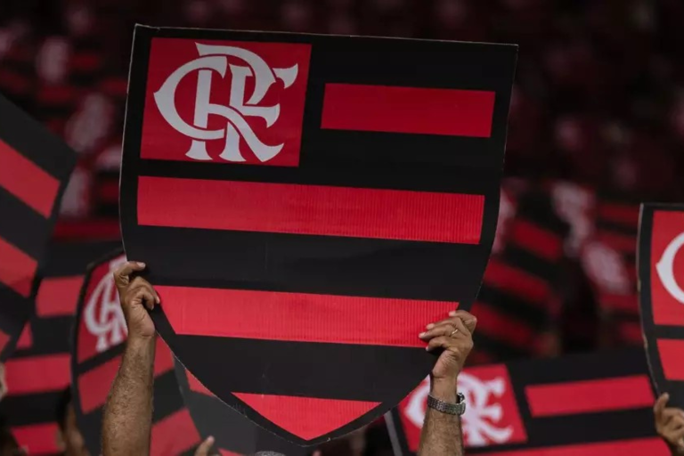 Flamengo, líder isolado do Brasileirão com 71 pontos; Palmeiras estacionado em 68, jogador desabafa após derrota para o Santos, clássico Fluminense confirmado