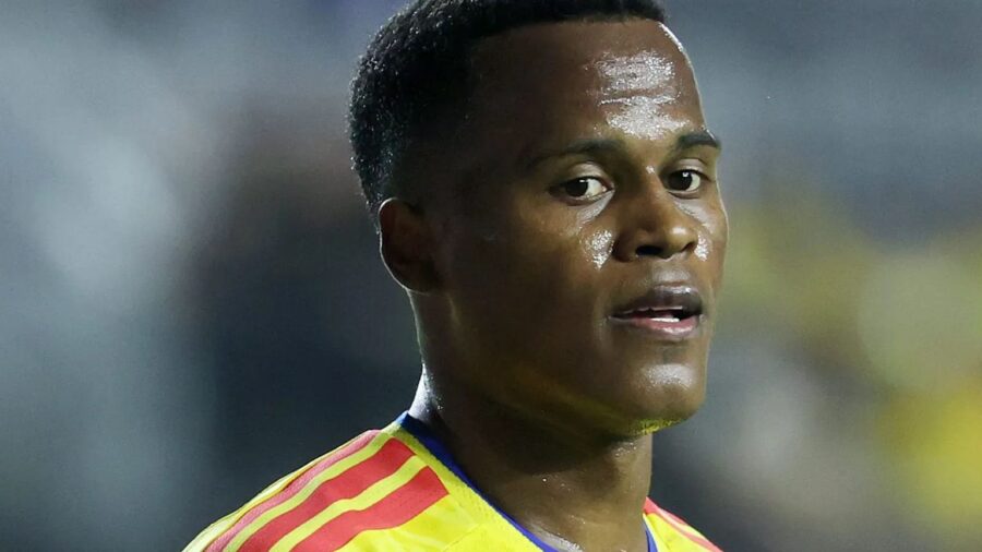 Jhon Arias em crise no Wolverhampton: 0 gols e 0 assistências em 10 jogos, Flamengo e Palmeiras monitoram jogador