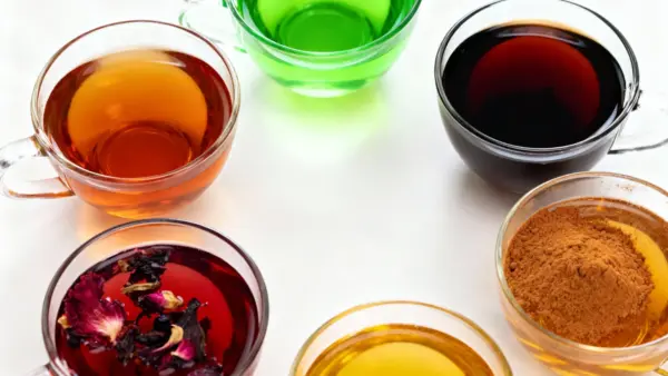 Top 5 Chás que Aceleram o Metabolismo e Queimam Gordura Corporal