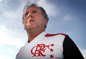 Zico celebra 130 anos do Flamengo: “A torcida é o maior patrimônio”, relembra ídolo e elogia nova geração