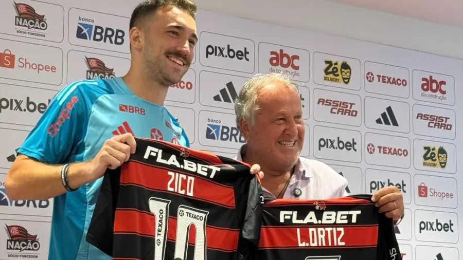 Zico, o Galinho de Quintino: Maradona elogia marcação de Andrade e torcida do Flamengo é o maior tesouro aos 130 anos do clube