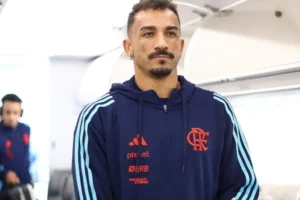 Danilo do Flamengo no banco: Seleção Brasileira vence Senegal 4-1, e clube já planeja retorno do volante