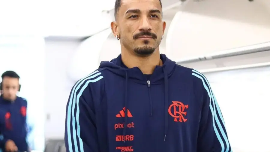 Danilo do Flamengo no banco: Seleção Brasileira vence Senegal 4-1, e clube já planeja retorno do volante