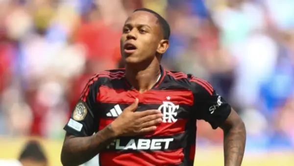 Wallace Yan assume titularidade no Flamengo e celebra virada de 2 a 1 sobre o Sport em jogo com torcida dividida