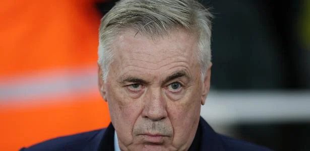 Estêvão encanta Ancelotti com golaço: técnico diz que Seleção está pronta para a Copa!