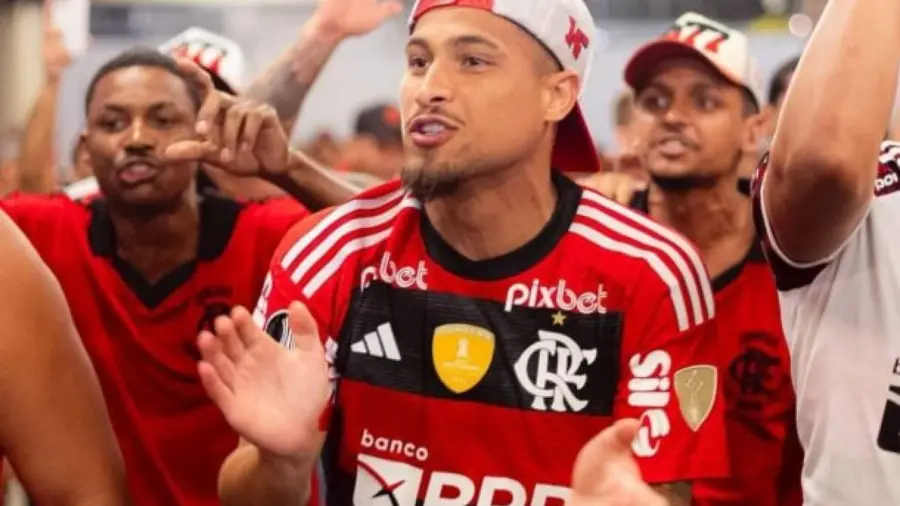 João Gomes no Manchester United em 2026? Flamengo pode lucrar R$ 275 milhões com volante cobiçado por Ruben Amorim