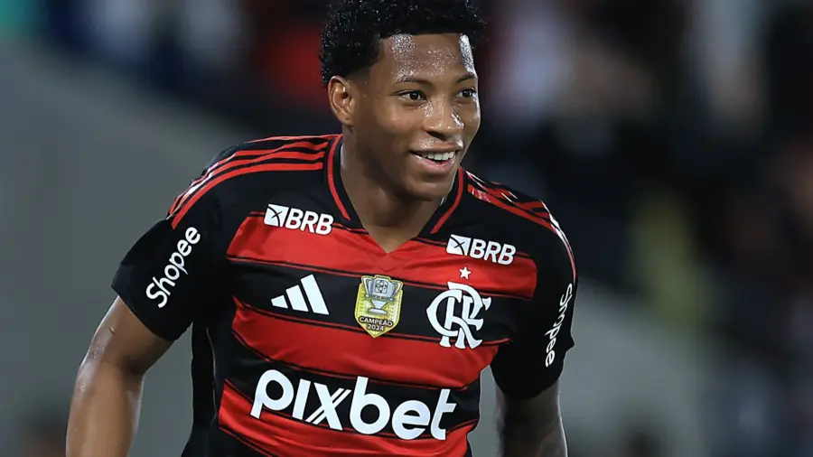 Mengão em Ação: Vitão e Taty Castellanos no Radar do Flamengo, Acordo Engatilhado para 2026!