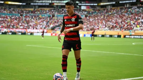 Luiz Araújo titular: Flamengo dispara no Brasileirão com 82% de aproveitamento e 5 gols do atacante! Veja os números