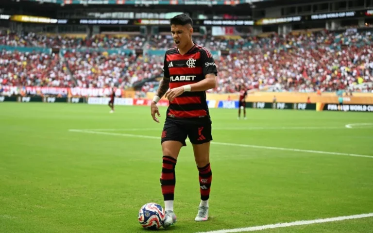 Luiz Araújo titular: Flamengo dispara no Brasileirão com 82% de aproveitamento e 5 gols do atacante! Veja os números