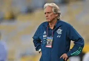 Do DNA de Carpegiani em 81 à Revolução de Jorge Jesus em 2019: Como Técnicos Moldaram o Flamengo Vencedor na Libertadores