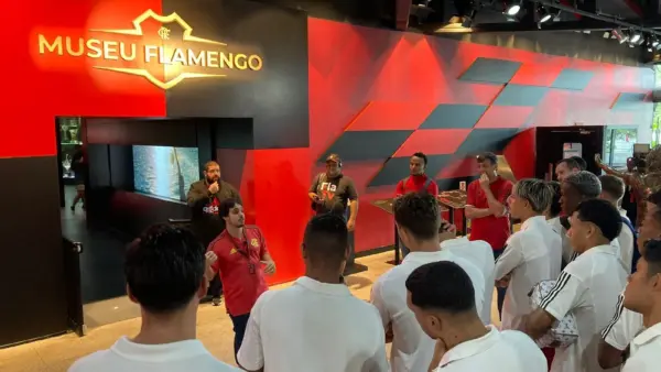 Flamengo Choca o Mundo: Novo Reforço Gigante de R$ 1 Bilhão Pode Pintar no Maracanã em 2024!