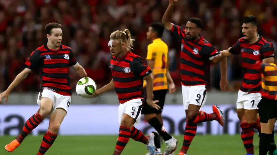 Filipe Luís surpreende ao trocar João Victor por Michael, Flamengo goleia Sport por 5 a 1; expulsões, gols de Luiz Araújo, Juninho, Bruno Henrique e mais