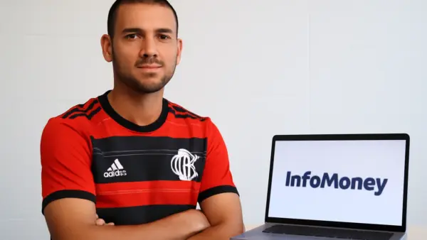 Danilo novo colunista do InfoMoney, zagueiro do Flamengo anuncia em 17/11/2025 e planeja estudar psicologia após encerrar carreira em 2026