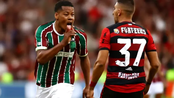 Atacante do Fluminense provoca Flamengo, John Kennedy promete ‘atrapalhar ao máximo’, 1 gol em 2025, retrospecto em 15 clássicos e dúvida na escalação