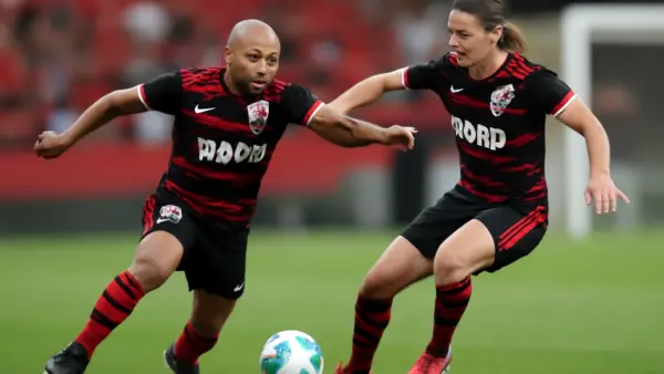 Cebolinha e Lino disputam vaga no ataque do Flamengo para clássico contra o Fluminense: 160 jogos, R$143 mi e o dilema de Filipe Luís