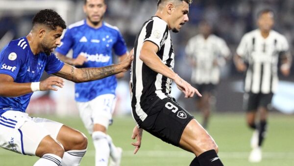 Botafogo x Cruzeiro hoje: onde assistir ao vivo, horário e escalações pelo Brasileirão 2026