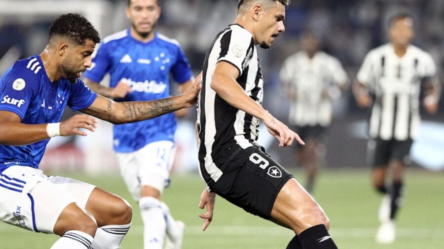 Botafogo x Cruzeiro hoje: onde assistir ao vivo, horário e escalações pelo Brasileirão 2026