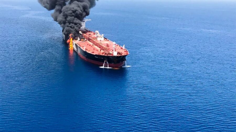 Guerra dos Petroleiros: Como a História de 40 Anos Atrás Pode Se Repetir no Estreito de Ormuz, mais infográfico
