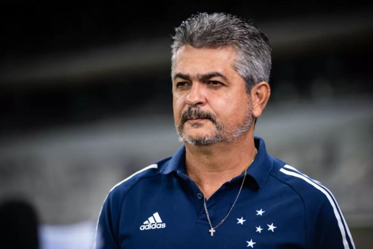 Técnico Ney Franco em Apuros: Preso no Qatar, Relata Explosões Assustadoras em Meio a Tensão da Guerra no Irã