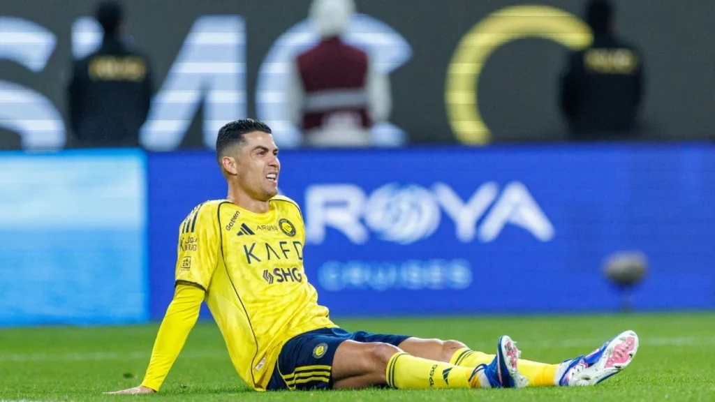 Lesão de Cristiano Ronaldo é mais grave que o esperado e preocupa para amistosos de Portugal