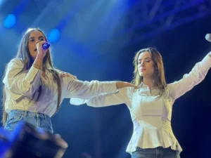 Noite Gospel em Glória-SE: Milhares Celebram Fé com Isadora Pompeo e Louvor Impactante