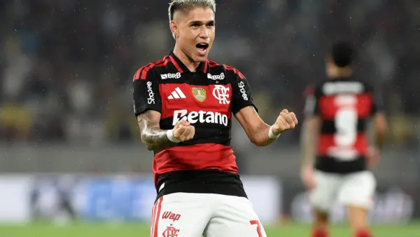 Flamengo se reergue com Leonardo Jardim e mira crescimento no Brasileirão 2026, evolução defensiva, preparo físico e confiança impulsionam sequência