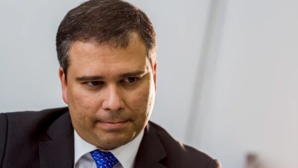 Ex-presidente do BRB é preso em esquema de R$ 140 milhões