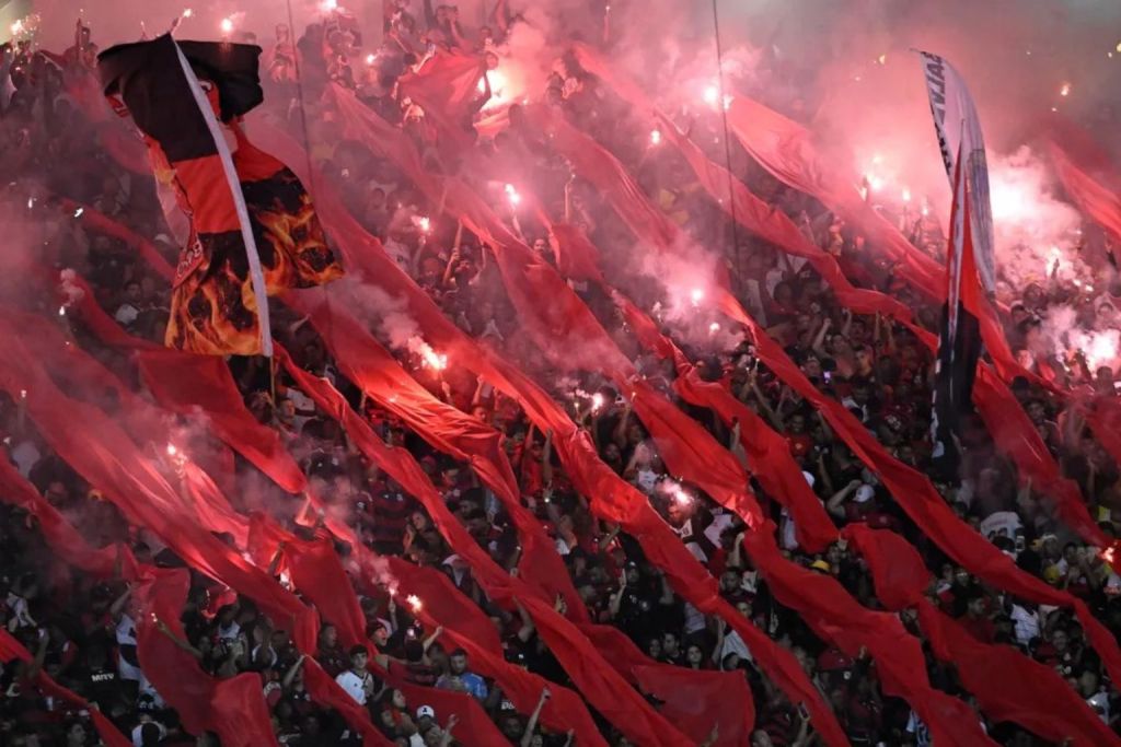 Flamengo é Multado pela Conmebol por Sinalizadores no Maracanã: Valor e Próximo Jogo na Libertadores