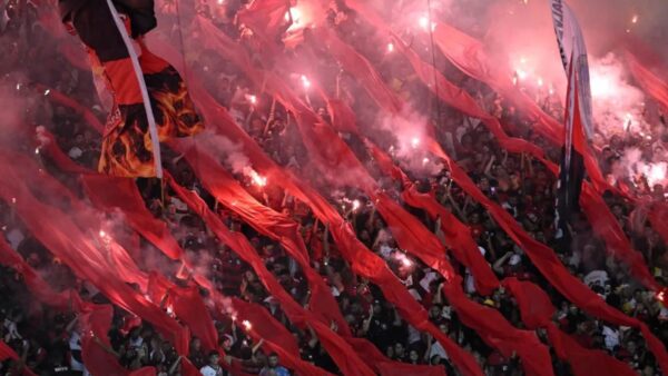 Flamengo é Multado pela Conmebol por Sinalizadores no Maracanã: Valor e Próximo Jogo na Libertadores