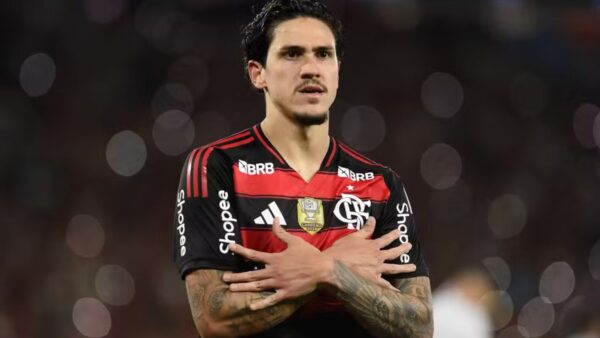 Pedro lamenta empate do Flamengo com Vasco: “Deixamos empatar no final”, diz atacante